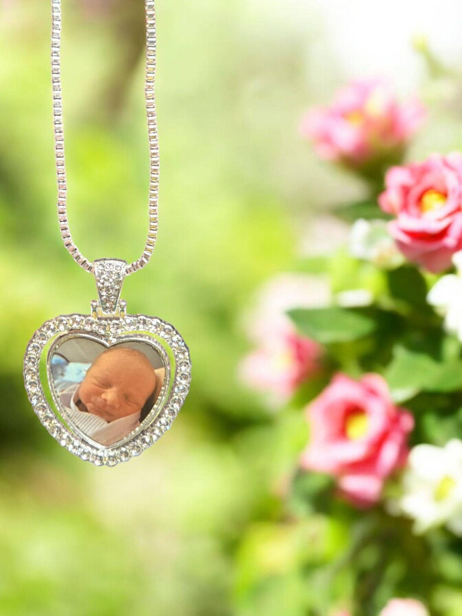Heart shaped, photo, silver necklace.